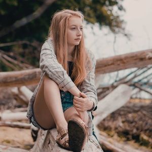 Meet your Posher, Alli